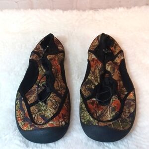 Ozark Trail Mens Cameo  Diving Shoes 13-14 New